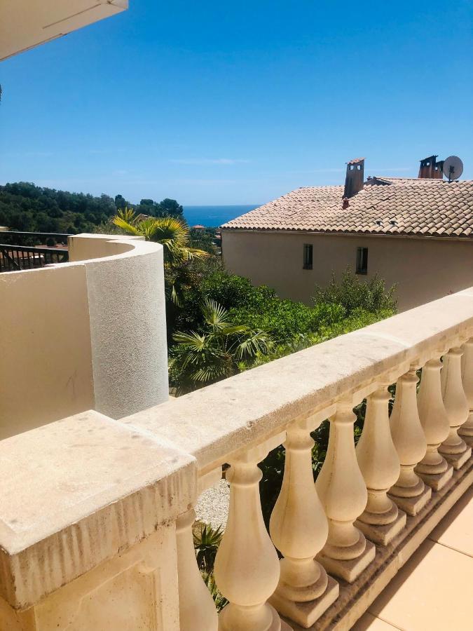 Mon Appart Avec Terrasse Et Piscine Рокбрюн-Кап-Мартен Екстер'єр фото